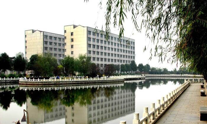 長江大學西校區一角1