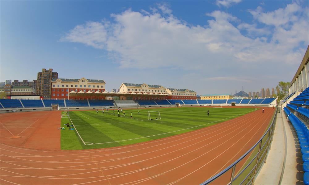 東財(cái)體育場1