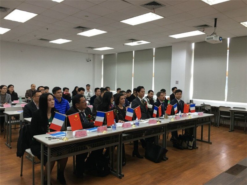 法國里昂 IDRAC 高等商業管理學院開學典禮圖集31
