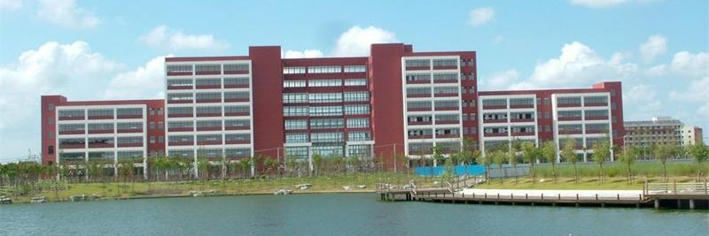 華東理工大學(xué)校景