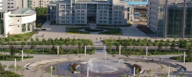 吉林大學校景