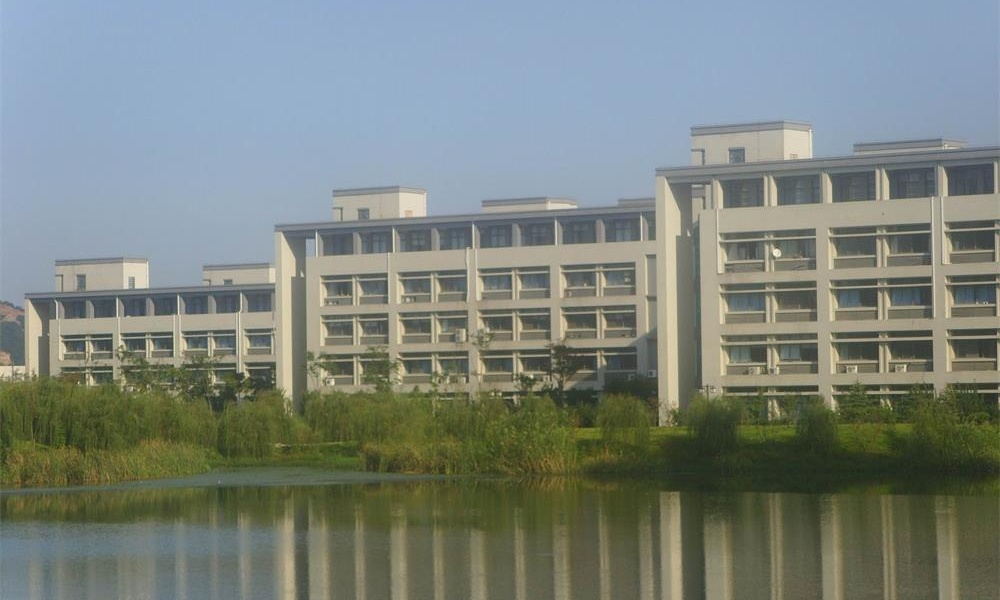 江南大學(xué)校景1
