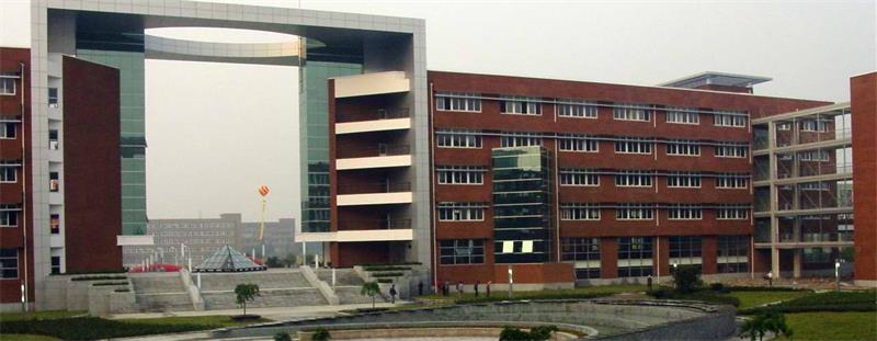 寧波大學校景